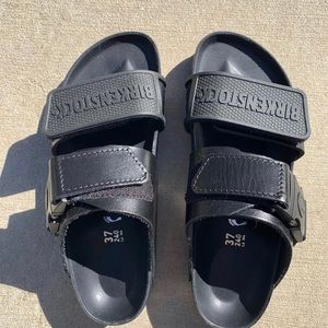 Rick owen rottwrdams ON HOLD